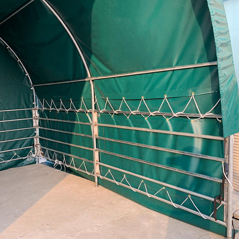 Tempat Penampungan Ternak Portabel 4x4mx3.15m untuk Kuda, Sapi, Domba