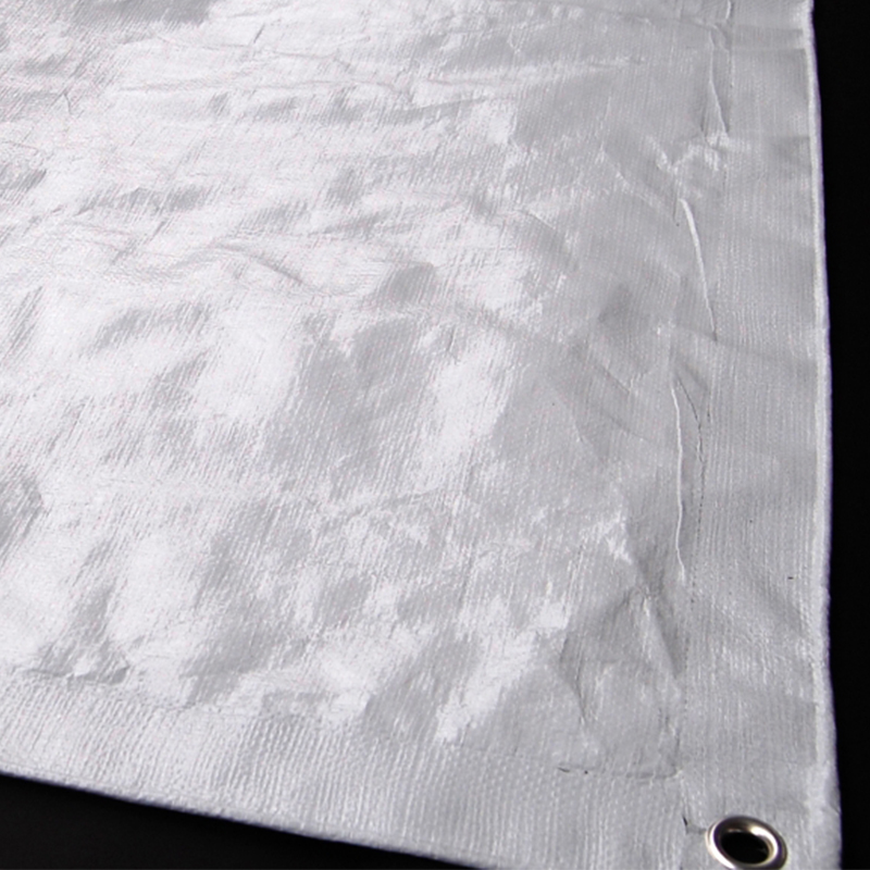 Terpal Plastik Fleksibel Bertulang 4x5m untuk Tempat Berlindung Sementara